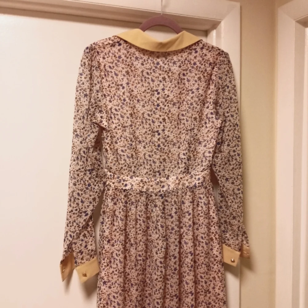 Lucio Women's Dress Floral Long Sleeve button to waist shirt dress sz M - Picture 9 of 12
